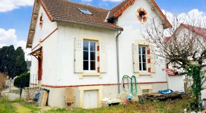 House 6 rooms of 98 m² in Cosne-Cours-sur-Loire (58200)