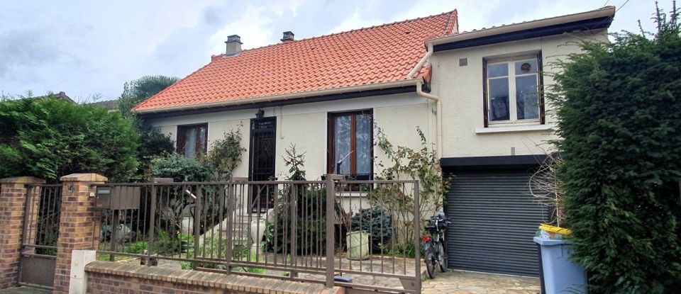 House 6 rooms of 114 m² in Les Pavillons-sous-Bois (93320)