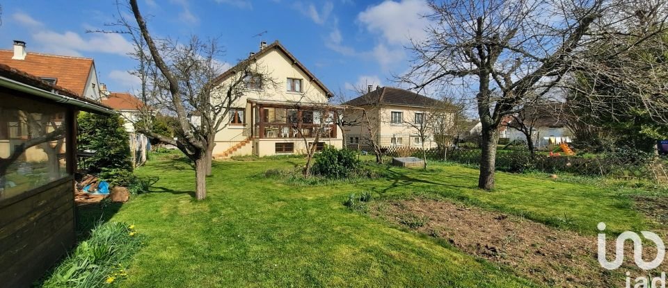 House 5 rooms of 102 m² in Brétigny-sur-Orge (91220)