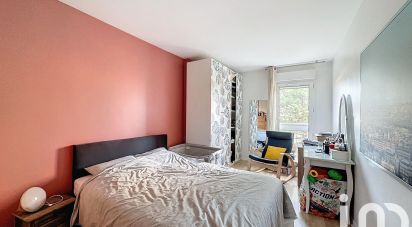 Apartment 3 rooms of 64 m² in Villabé (91100)