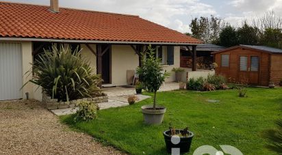 Traditional house 4 rooms of 73 m² in Meschers-sur-Gironde (17132)