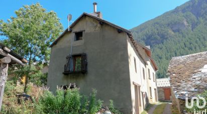 House 5 rooms of 82 m² in La Grave (05320)
