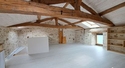 House 5 rooms of 105 m² in Saint-Jean-de-Boiseau (44640)