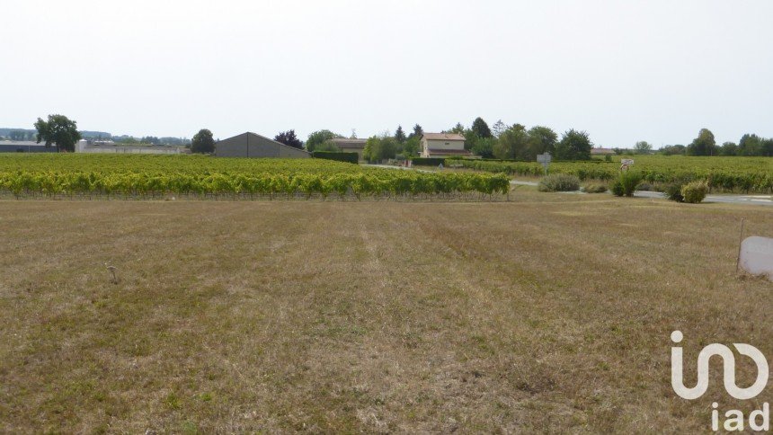 Terrain de 1 308 m² à Brie-sous-Archiac (17520)