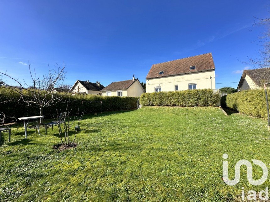 House 4 rooms of 110 m² in Thiers-sur-Thève (60520)