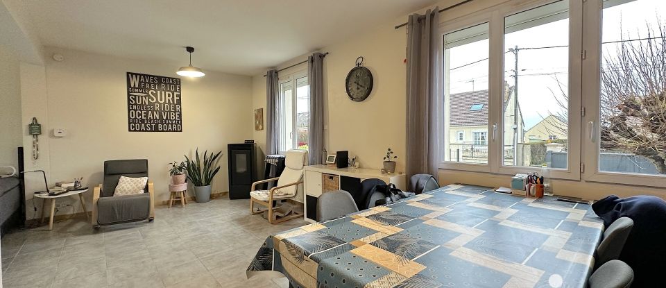 Maison 4 pièces de 110 m² à Thiers-sur-Thève (60520)