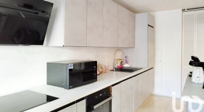 Apartment 3 rooms of 65 m² in Chelles (77500)