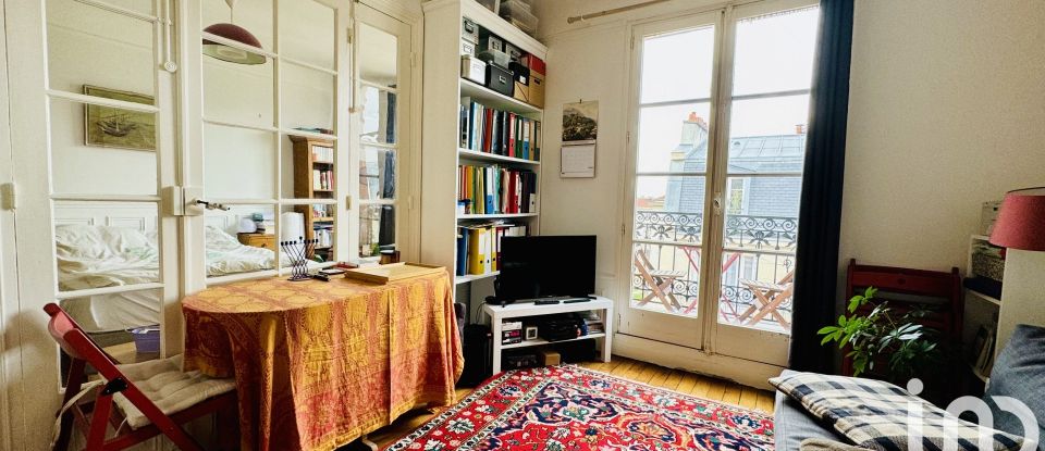 Appartement 3 pièces de 49 m² à Paris (75012)