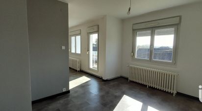 Appartement 4 pièces de 100 m² à Carling (57490)