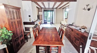 House 5 rooms of 120 m² in Chilly-Mazarin (91380)