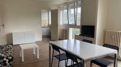 Apartment 3 rooms of 68 m² in Lannion (22300)
