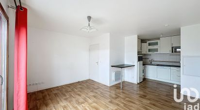 Apartment 3 rooms of 52 m² in Valenton (94460)