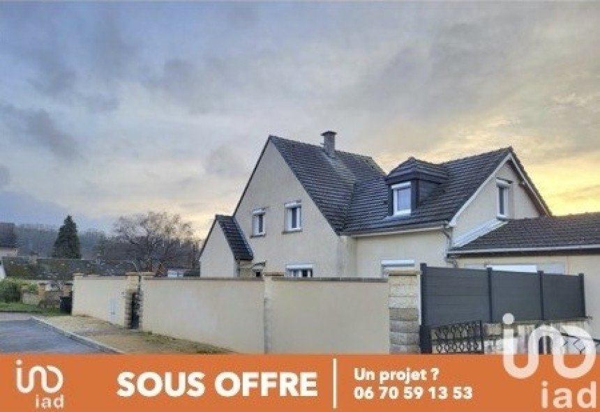 House 4 rooms of 119 m² in Donchery (08350)