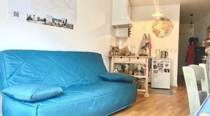 Studio 1 room of 27 m² in Chatou (78400)