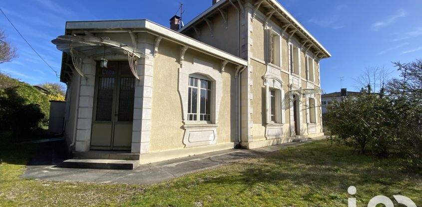 Mansion 9 rooms of 245 m² in Salles (33770)