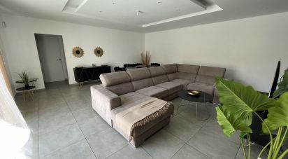 House 5 rooms of 138 m² in Pia (66380)