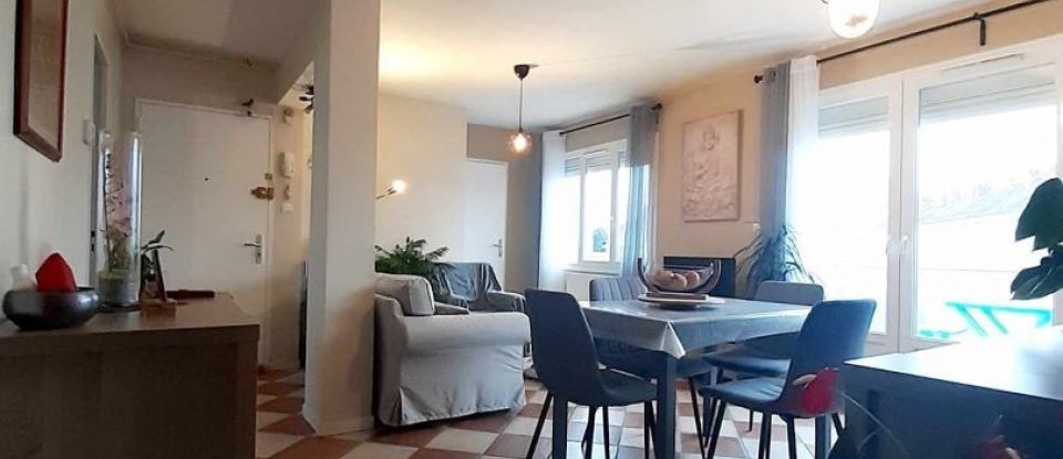 Apartment 4 rooms of 66 m² in Dijon (21000)