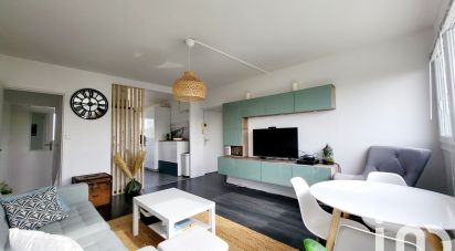 Apartment 4 rooms of 66 m² in L'Isle-Adam (95290)