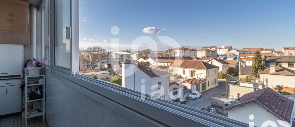 Appartement 5 pièces de 89 m² à Villeurbanne (69100)