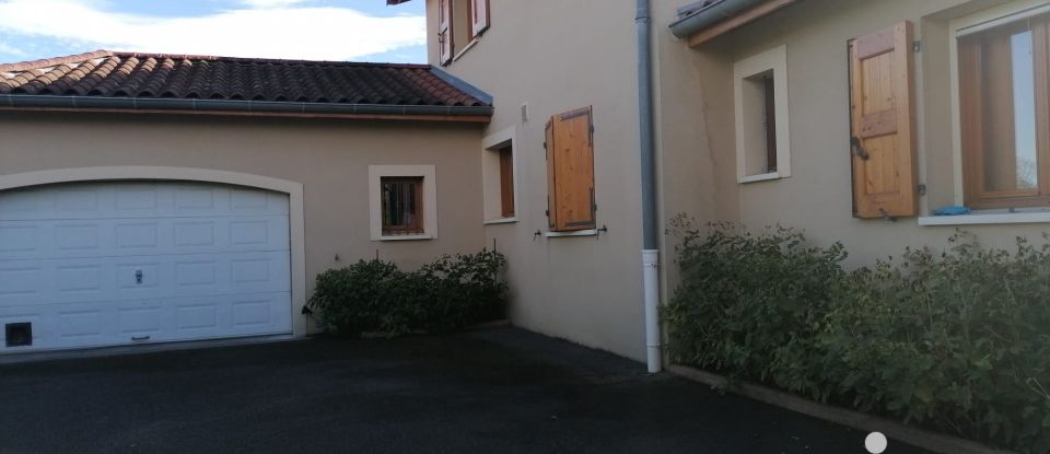 House 6 rooms of 150 m² in Les Chères (69380)