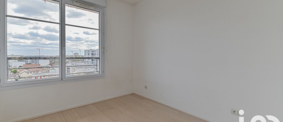 Duplex 5 rooms of 80 m² in Bobigny (93000)