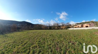 Land of 2,295 m² in Le Pradal (34600)