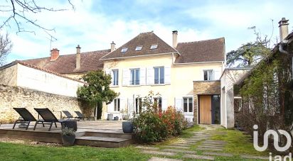 House 9 rooms of 293 m² in Poincy (77470)