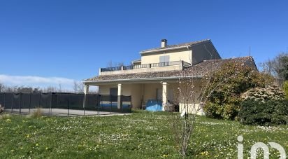 Maison de campagne 6 pièces de 196 m² à Serres-et-Montguyard (24500)