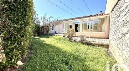 Traditional house 3 rooms of 83 m² in Caumont-sur-Durance (84510)