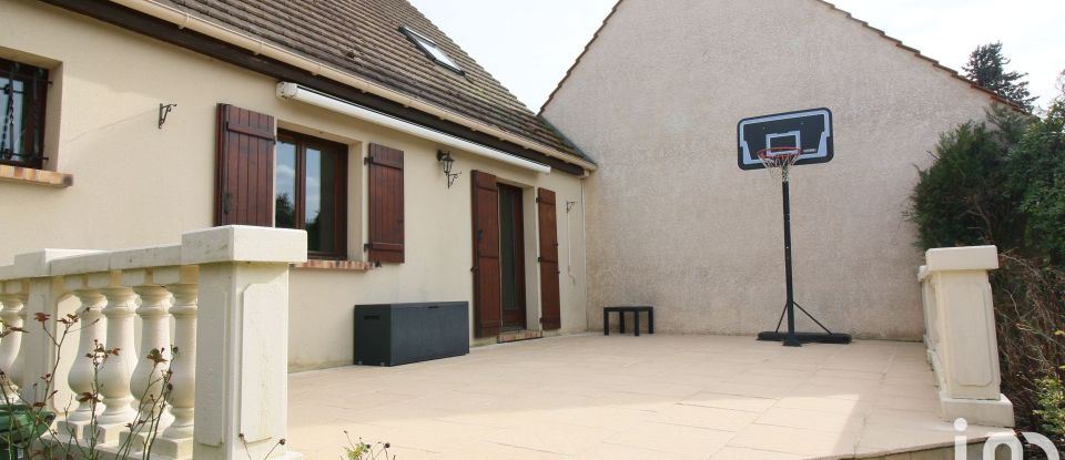 Maison 5 pièces de 106 m² à Crouy-sur-Ourcq (77840)