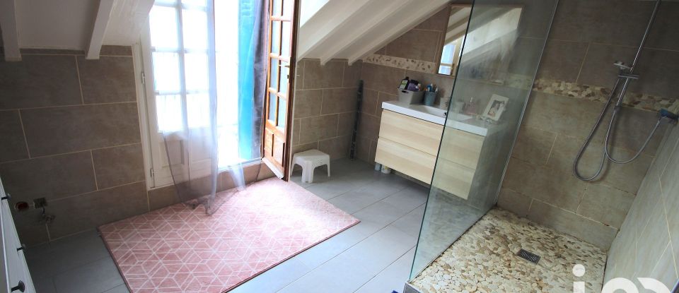 Town house 5 rooms of 129 m² in Fleury-Mérogis (91700)