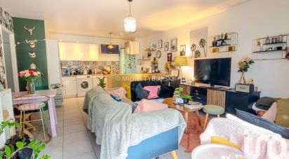 Apartment 2 rooms of 53 m² in Saint-Raphaël (83700)