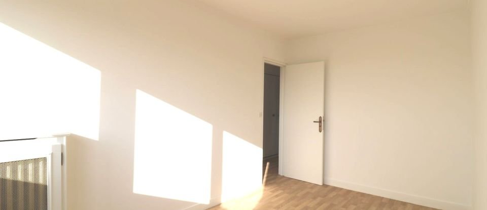 Appartement 3 pièces de 70 m² à Montrouge (92120)