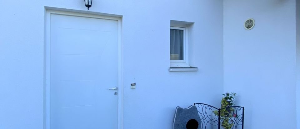 House 5 rooms of 97 m² in La Balme-de-Sillingy (74330)