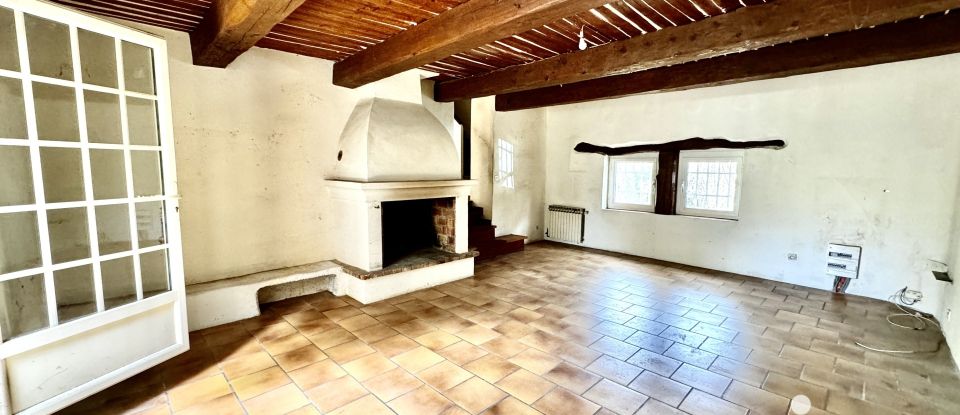 Maison 7 pièces de 132 m² à La Cadière-d'Azur (83740)