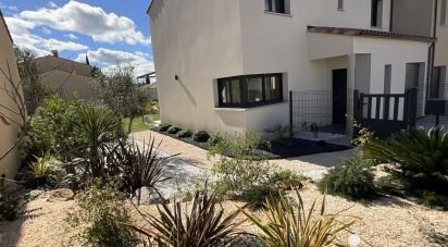 House 5 rooms of 109 m² in Salles-d'Aude (11110)