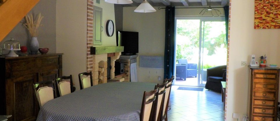 House 7 rooms of 230 m² in Josnes (41370)