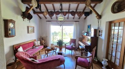 House 11 rooms of 273 m² in La Chaize-Giraud (85220)