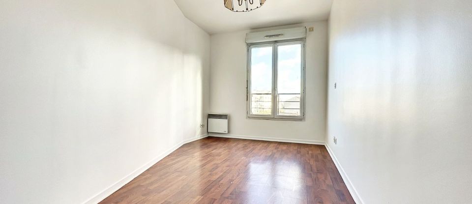Apartment 3 rooms of 63 m² in Drancy (93700)