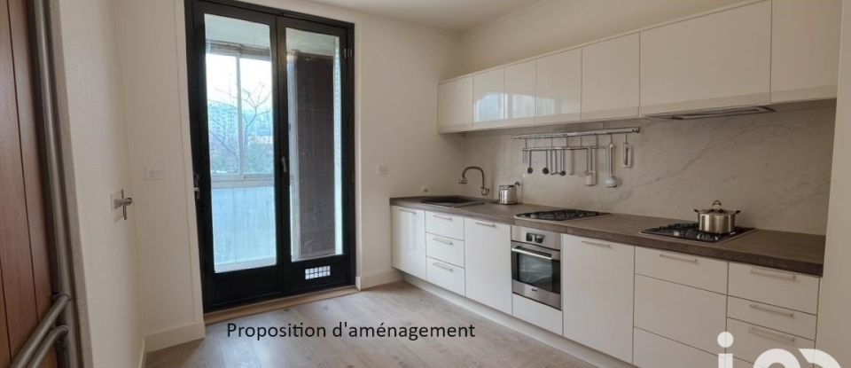 Apartment 4 rooms of 67 m² in Le Pont-de-Claix (38800)