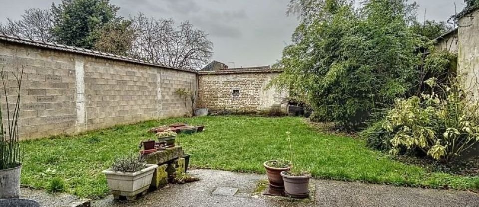 House 7 rooms of 192 m² in Ay-Champagne (51160)