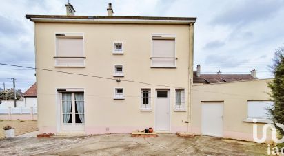 Traditional house 4 rooms of 82 m² in Le Mans (72100)