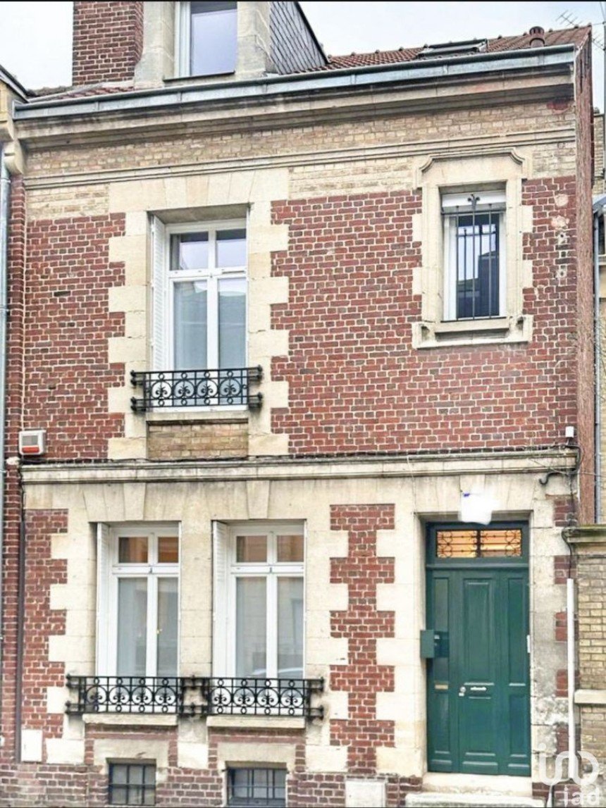 Maison 8 pièces de 140 m² à Compiègne (60200)