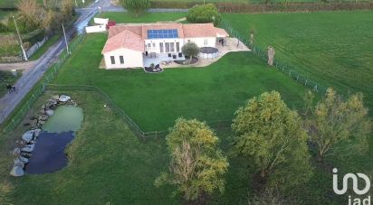 House 5 rooms of 171 m² in Gourgé (79200)