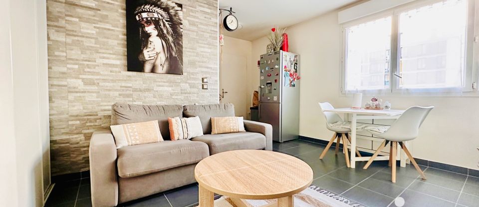 Appartement 2 pièces de 39 m² à Choisy-le-Roi (94600)