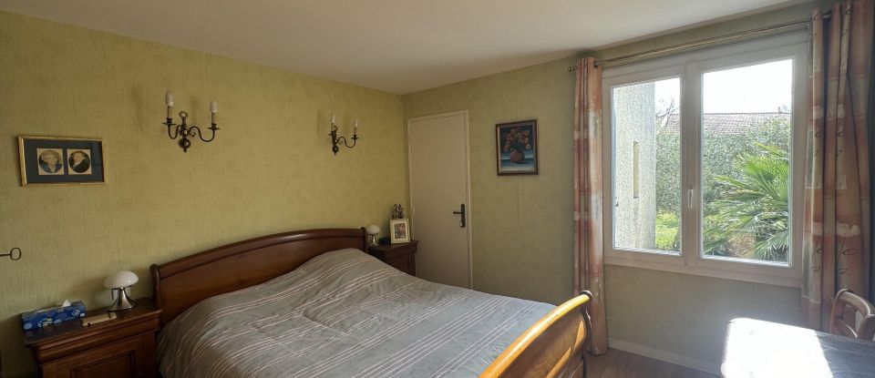 Maison traditionnelle 7 pièces de 130 m² à Mérignac (33700)