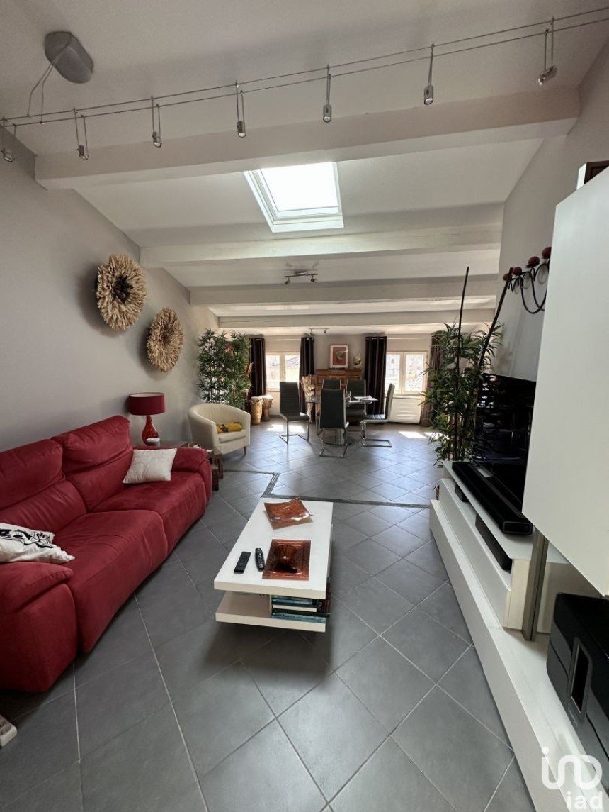Appartement 4 pièces de 117 m² à Salon-de-Provence (13300)