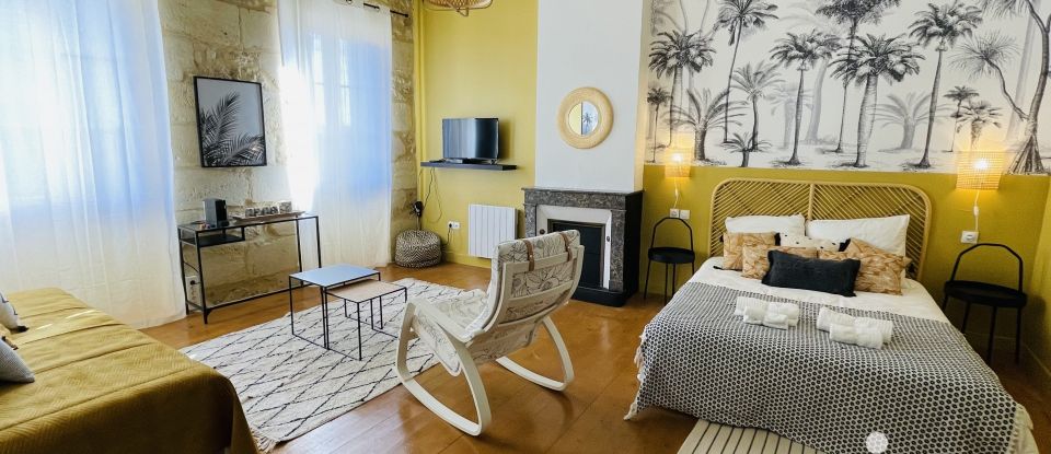 Traditional house 10 rooms of 320 m² in Saint-Yzans-de-Médoc (33340)