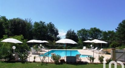 House 20 rooms of 500 m² in Vitrac (24200)