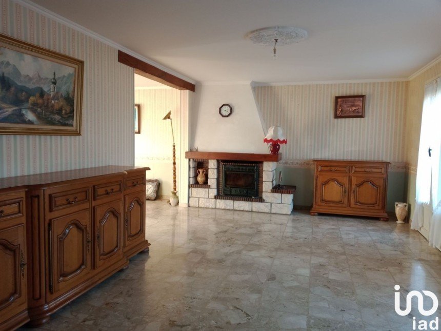 House 6 rooms of 136 m² in Brou (28160)
